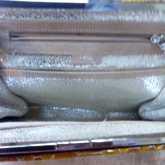 ABAS Croc Python Snake skin Embossed Gold Tone Clutch - Picture 3 of 3